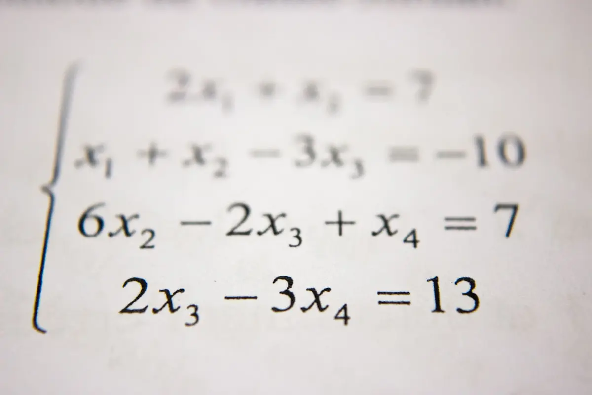 Álgebra linear em IA 