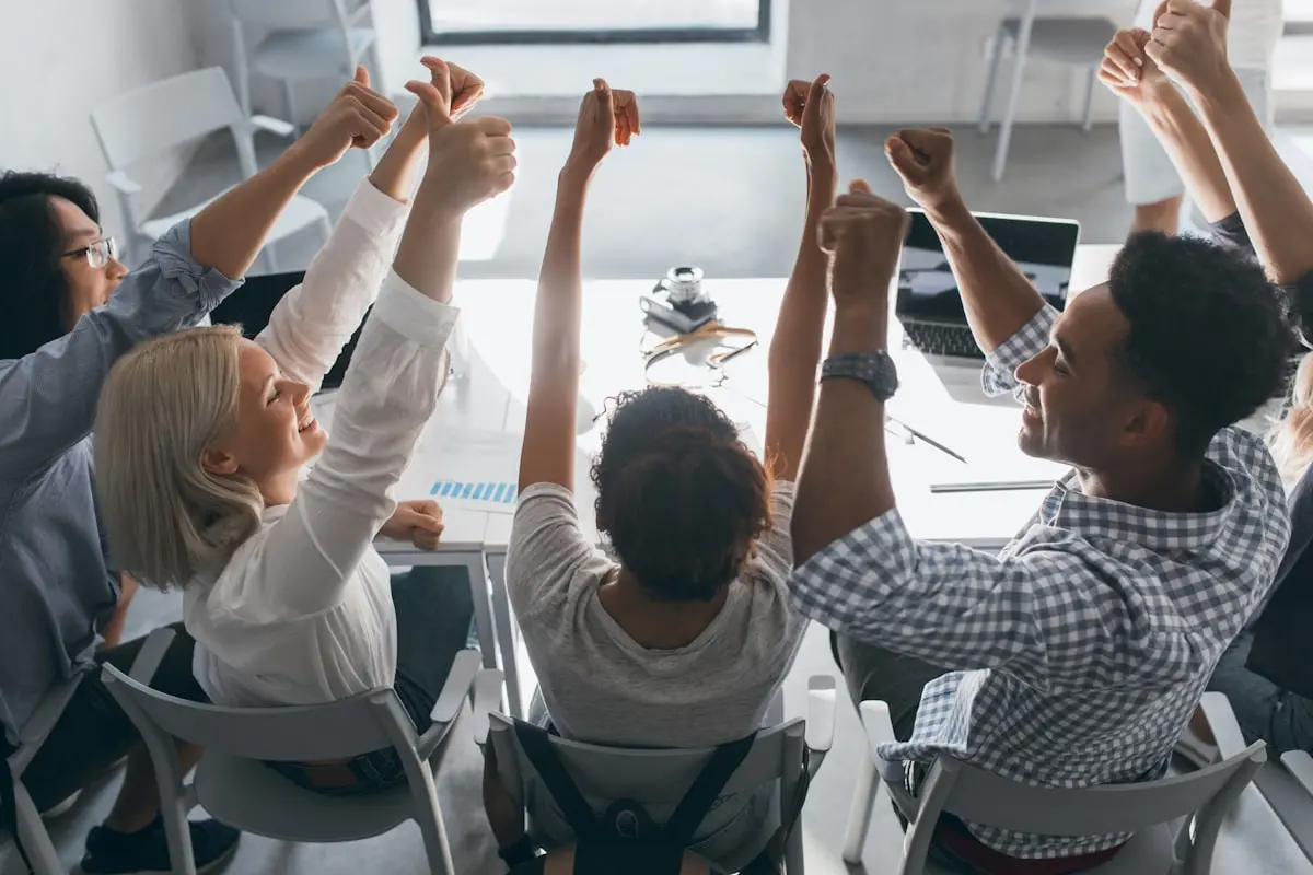 Treinamento de Equipes e Habilidades Essenciais: Como Implementar para Resultados Superiores | Curso EAR | Cursos Online para ENEM, Concursos e PROFMAT Treinamento de Equipes e Habilidades Essenciais: Como Implementar para Resultados Superiores