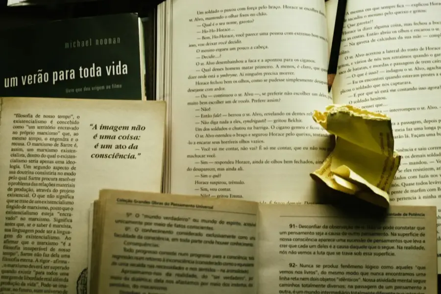 Principais erros na redação do ENEM, erros mais comuns na redação do ENEM, como evitar erros na redação do ENEM, o que zera a redação do ENEM, como tirar 900 na redação do ENEM